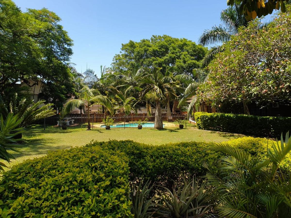 Carsdale Country Lodge Empangeni Extérieur photo