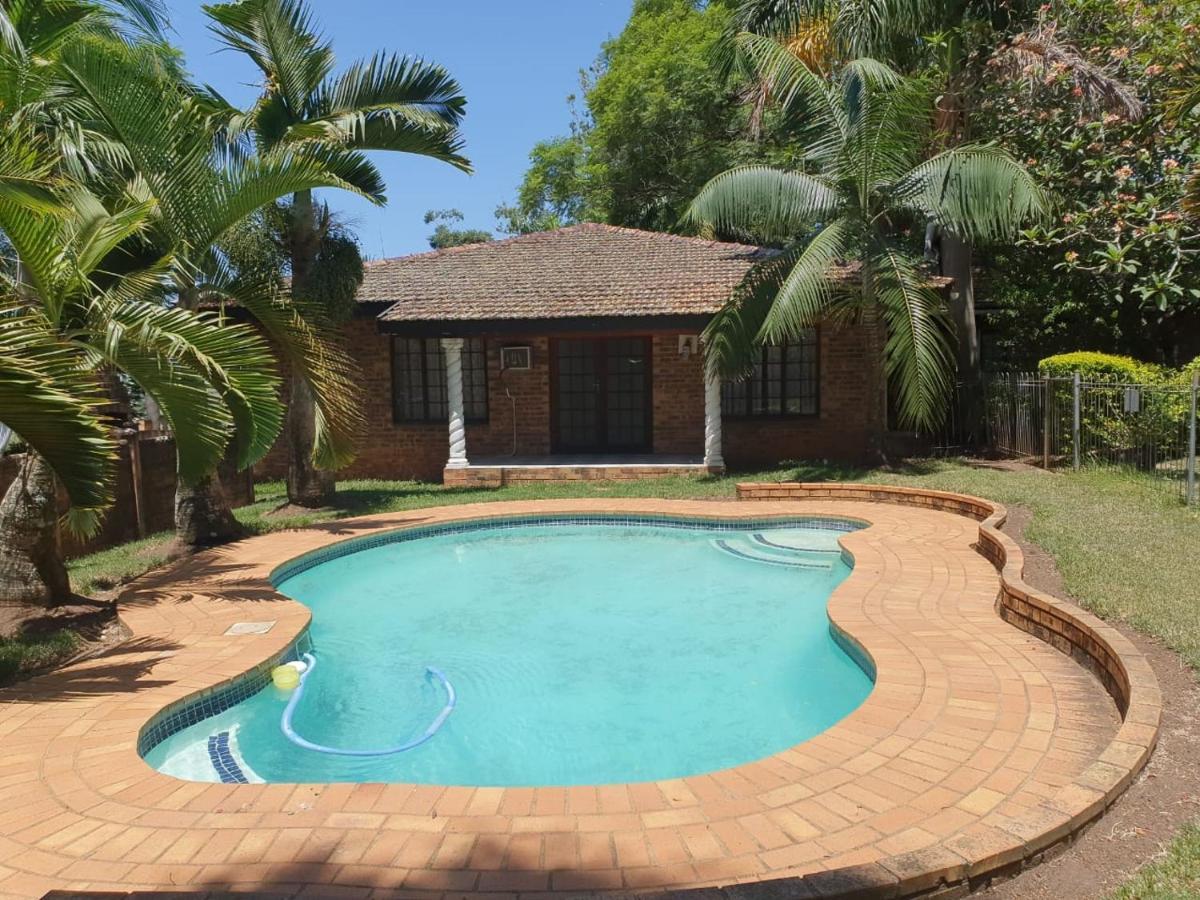Carsdale Country Lodge Empangeni Extérieur photo